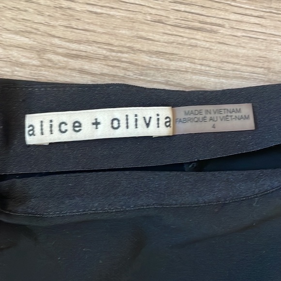 Alice and Olivia (Black) Size-4 /Dress Pants - Picture 2 of 3